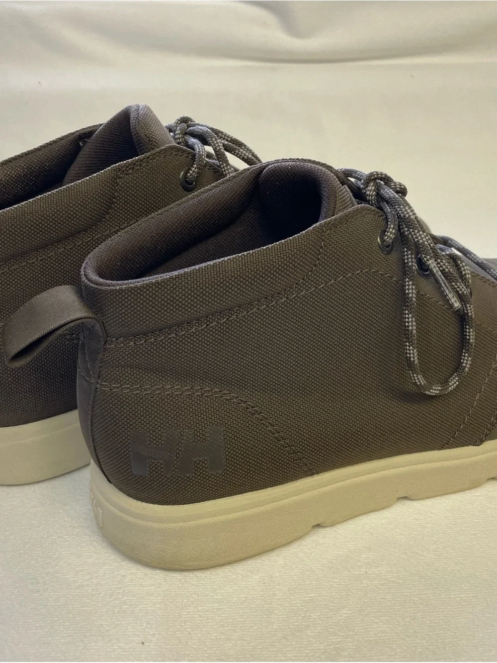 Helly Hansen Brown Chukka Boots with White Sole Leather